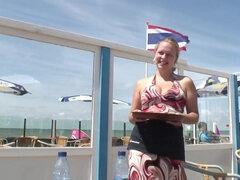 Sucer une bite, Plantureuse, Rondelette, Tir de sperme, Néerlandais, Chatte, Adolescente