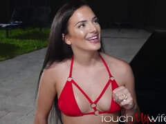 Bikini, Sucer une bite, Cocu, En levrette, Hd, Seins naturels, De plein air, Épouse