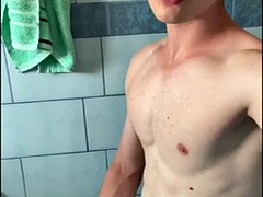 Salle de bains, Grosse bite, Tir de sperme, Mignonne, Homosexuelle, Branlette thaïlandaise, Masturbation, Adolescente