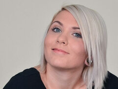 Arsch, Grosser arsch, Blondine, Blasen, Hundestellung, Behaart, Handjob, Jungendliche (18+)