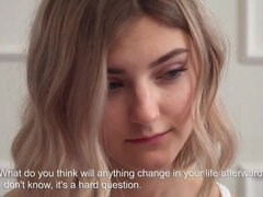 Gros seins, Blonde, Défloration, Première fois, Hard, Russe, Vierge