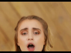 18 jaar, Blond, Seksspeelgoed, Masturbatie, Alleen, Tiener, Tieten likken, Speelgoed