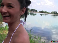 Bikini, Lesbiana, Lamidas, Tetas naturales, Al aire libre, Coño, Tetas, Mojado