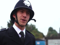 フェラチオ, バス, バック, 女 人男 人, 手コキする, 淫乱熟女, ポリス, 三人