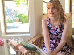 Masseren, Masturbatie, Orgasme, Openbaar, Alleen, Spuiten, Onder de rok