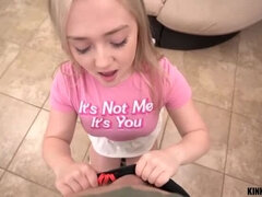 Amateur, Sucer une bite, Tir de sperme, Fille, Pov, Rasée, Belle mère, Adolescente