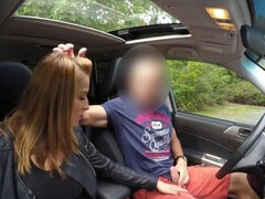 18 ans, Cul, Sucer une bite, Voiture, Européenne, Hd, Rousse roux, Adolescente