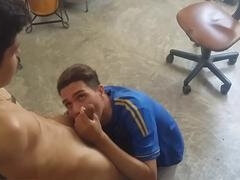 Amateur, Grosse bite, Frère, Homosexuelle, Fait maison, Muscle, Suçant, Avaler