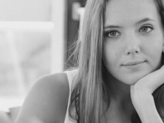 18 ans, Blonde, Mignonne, Lesbienne, Petite femme, Pute, Adolescente, Mouillée