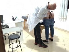 In den arsch, Grosser arsch, Besamung, Arzt, Prüfung, Fingern, Handschuhe, Masturbation