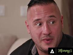 Grote lul, Blond, Rondborstig, Moeder die ik wil neuken, Moeder, Nudist, Realiteit, Spuiten