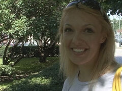 Culo, Rubia, Estilo perrito, Pajear, Al aire libre, Pov, Afeitado, Adolescente