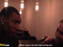 Corridas faciales, Dinero, Realidad, Pelirrojo, Trio