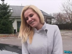Leie, Spermaladung, Hundestellung, Aufs gesicht abspritzen, Milf, Im freien, Pov, Öffentlich