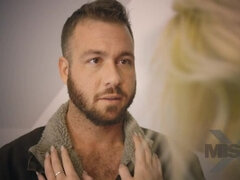 Grosse titten, Erpressen, Blondine, Besamung, Lingerie, Natürlich