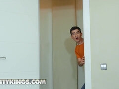 Tetas grandes, Hermano, Morena, Clitoris, Polla, Lamidas, Masturbación, Coño