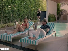 Gros cul, Gros seins, Sucer une bite, Petit ami, Brunette brune, Léchez, Polonais, Plan cul à trois