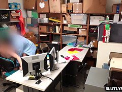 Naiomi Mae wanted to get banged for good price