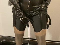 Enthousiasteling, Duits, Hakken, Huisgemaakt, Latex, Masturbatie, Nylonstof, Kousen