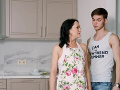 Минет, Член, Дилдо, Бабушки, Зрелые, Мамочка, Обвисшие сиськи, Игрушки