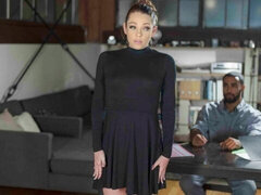 Gros cul, Grosse bite, Sucer une bite, Brunette brune, En levrette, Cheveux courts, Maigrichonne, Adolescente