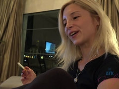 Piper gets on all 4's to gape her pussy before the creampie