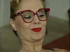 Chica, Rubia, Botas, Lesbiana, Maduro, Madres para coger, Seducido, Maestra