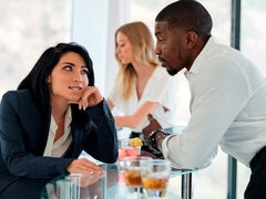 Grosser schwanz, Braunhaarige, Hundestellung, Interrassisch, Natürlichen titten, Dürr, Jungendliche (18+), Titten