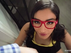 Cul, Cul à la bouche, Sucer une bite, Queue, Talons, Masturbation, Seins naturels, String