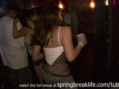 Любители, Красивые, Грудастые, Глубокая глотка, Соски, На публике, Киски, Молоденькие