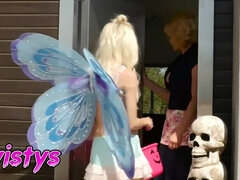 Twistys - Blonde milf Krissy Lynn dominates lil small tit pixie Piper Perri