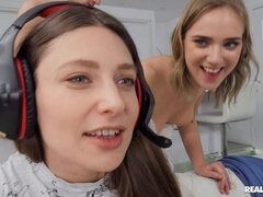 Rubia, Engañando, Pareja, Corridas, Estilo perrito, Pov, Coño, Realidad