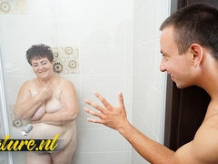 Gorda, Tetas grandes, Semen en la boca, Estilo perrito, Abuelita, Peludo, Hd, Coño
