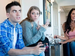 Жопа, Большие сиськи, Минет, Грудастые, Ласковые ручки, Лизание, Милф, Сиськи