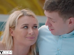 Cul, Gros seins, Sucer une bite, Éjaculation interne, Hard, Polonais, Actrice du porno, Adolescente