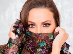 お尻, 黒人, フェラチオ, 茶髪の, 手コキする, 異人種間, 淫乱熟女, ペニス