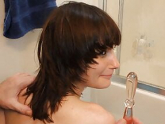 18 años, Amateur, Cuarto de baño, Amarrada, Morena, Nalgadas, Tetas