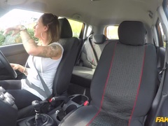 Leie, Blasen, Auto, Besamung, Hundestellung, Im freien, Pov, Muschi