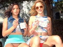 Chambre à dormir, Gros cul, Souple, Lesbienne, Chatte, Dénudage, Adolescente, Nénés