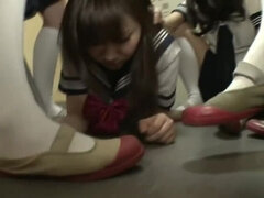 Asiatique, Fétiche, Fétiche des pieds, Hd, Humiliation, Japonaise, Adolescente