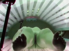Arsch, Vollbusig, Klassisch, Masturbation, Natürlich, Nippel, Orgasmus, Solarium