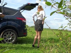 Анальный секс, За кадром, Брюнетки, Собачьи, Хд, Каблуки, Милф, Натуральные сиськи