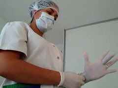 Enthousiasteling, Grote kont, Bruinharig, Sperma shot, Arts, Handschoenen, Masseren, Verpleegster