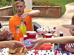 Bisexual dudes fuck bitches in group sex missionary