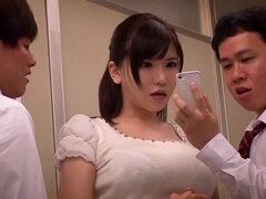 In den arsch, Arsch, Braunhaarige, Hochschule, Fett, Japanische massage, Reif, Titten