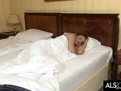 Bruinharig, Klietelaar, Seksspeelgoed, Ondergoed, Orgasme, Kut duiken, Mager, Tieten likken