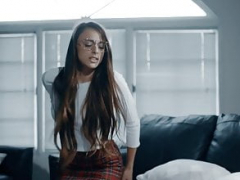 18 jaar, Amerikaans, Anaal, Grote kont, Vies, Hardcore, Schoolmeisje, Maagd