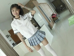 Blasen, Besamung, Absätze, Lecken, Pov, Dürr, Strümpfe, Jungendliche (18+)