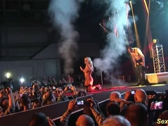 ブロンド, 軟体, ドイツ人, Hd, 淫乱熟女, 母, 公共, 義母