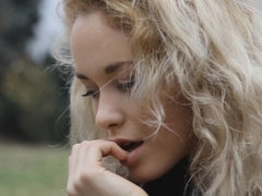 Эротика, Соло